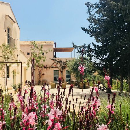 Battimandorlo Otel Noto Dış mekan fotoğraf