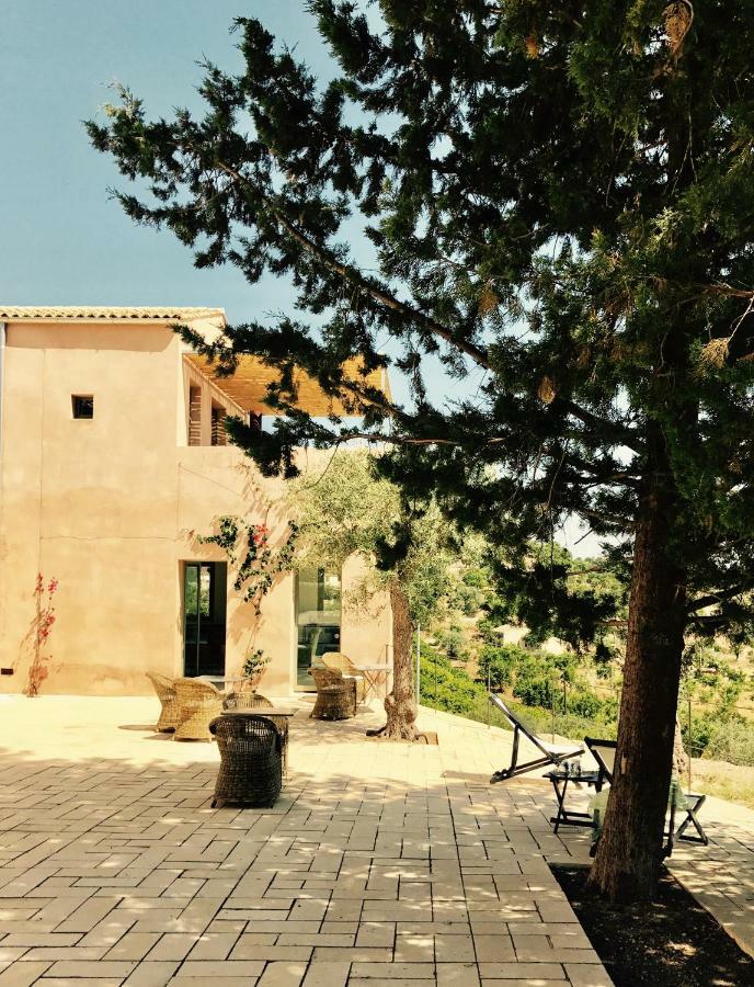 Battimandorlo Otel Noto Dış mekan fotoğraf
